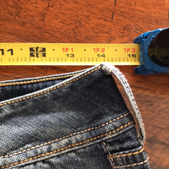 DECREE Stretch Denim Shorts - Picture 7 of 10